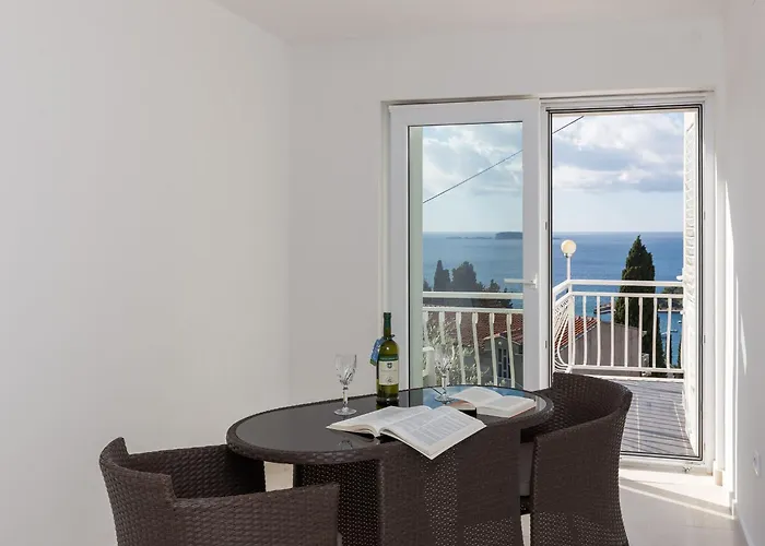 Appartement Enzian - Comfort Two Bedroom With Balcony And Sea View