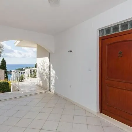 Enzian - Comfort Two Bedroom With Balcony And Sea View Mlini