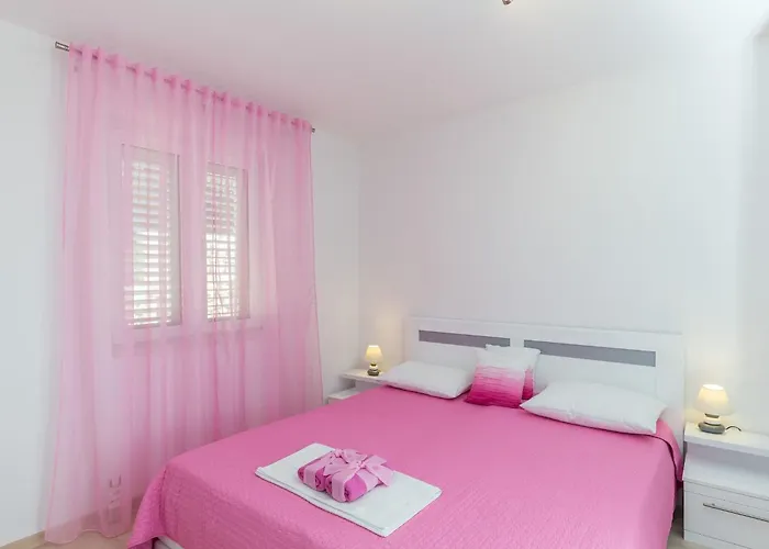 Apartament Enzian - Comfort Two Bedroom With Balcony And Sea View *